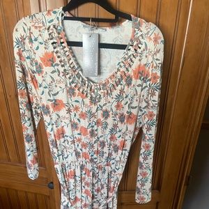 Daniel Rainn dress new